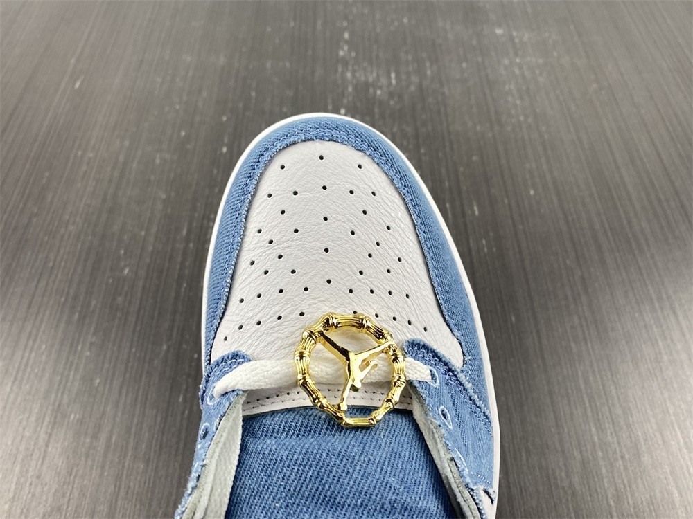 Air Jordan 1 High OG WMNS Denim DM9036-104