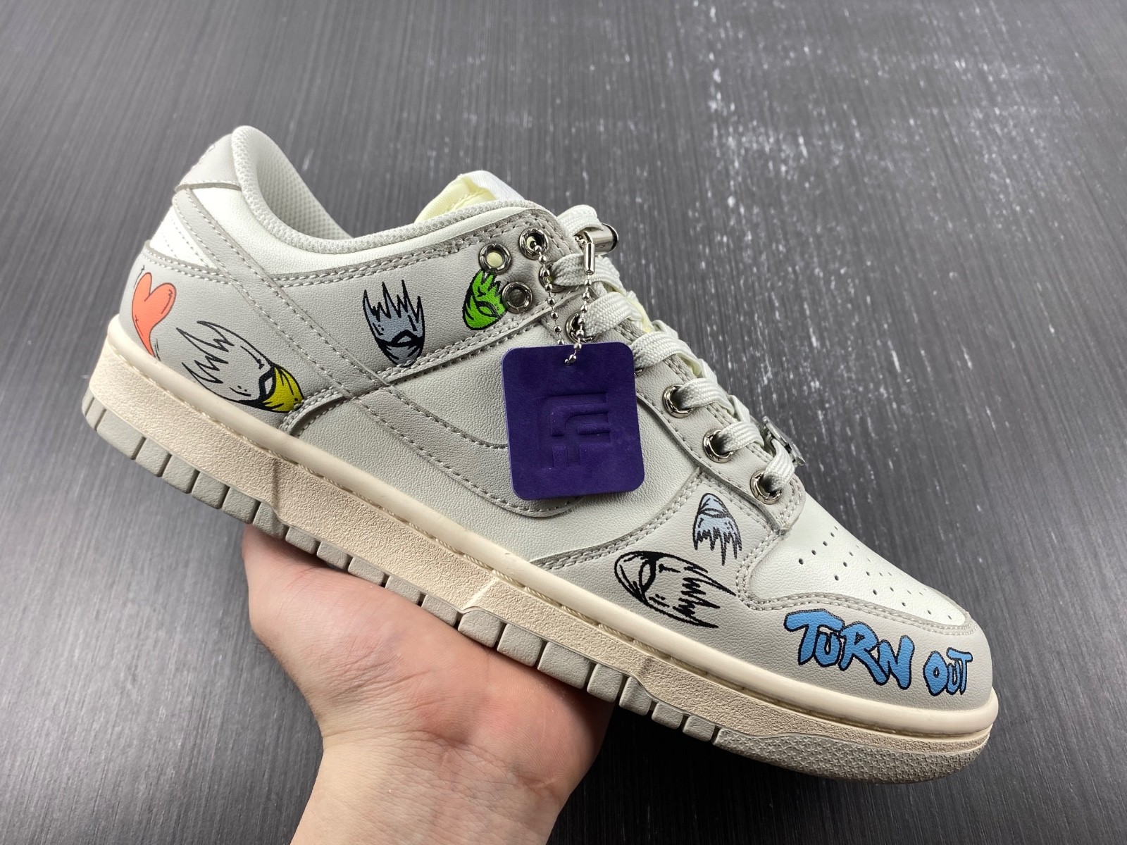 Nike Dunk Low Ch**me He**ts - DD1503-107