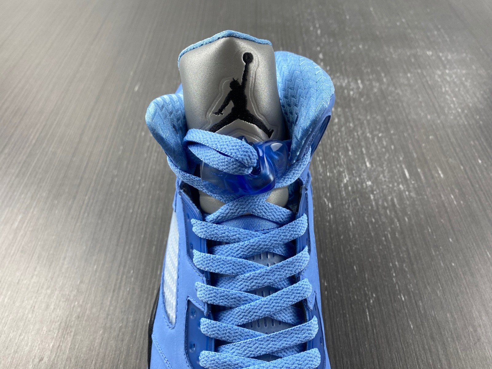 A Closer Look at the Air Jordan 5 “UNC” DV1310-401