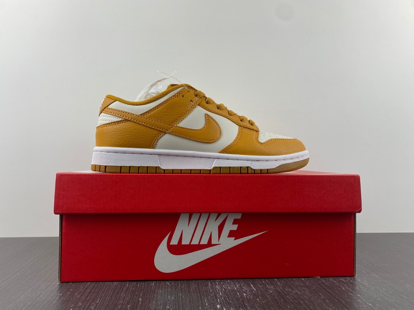 Nike Dunk Low Next Nature Phantom (W) DN1431-001