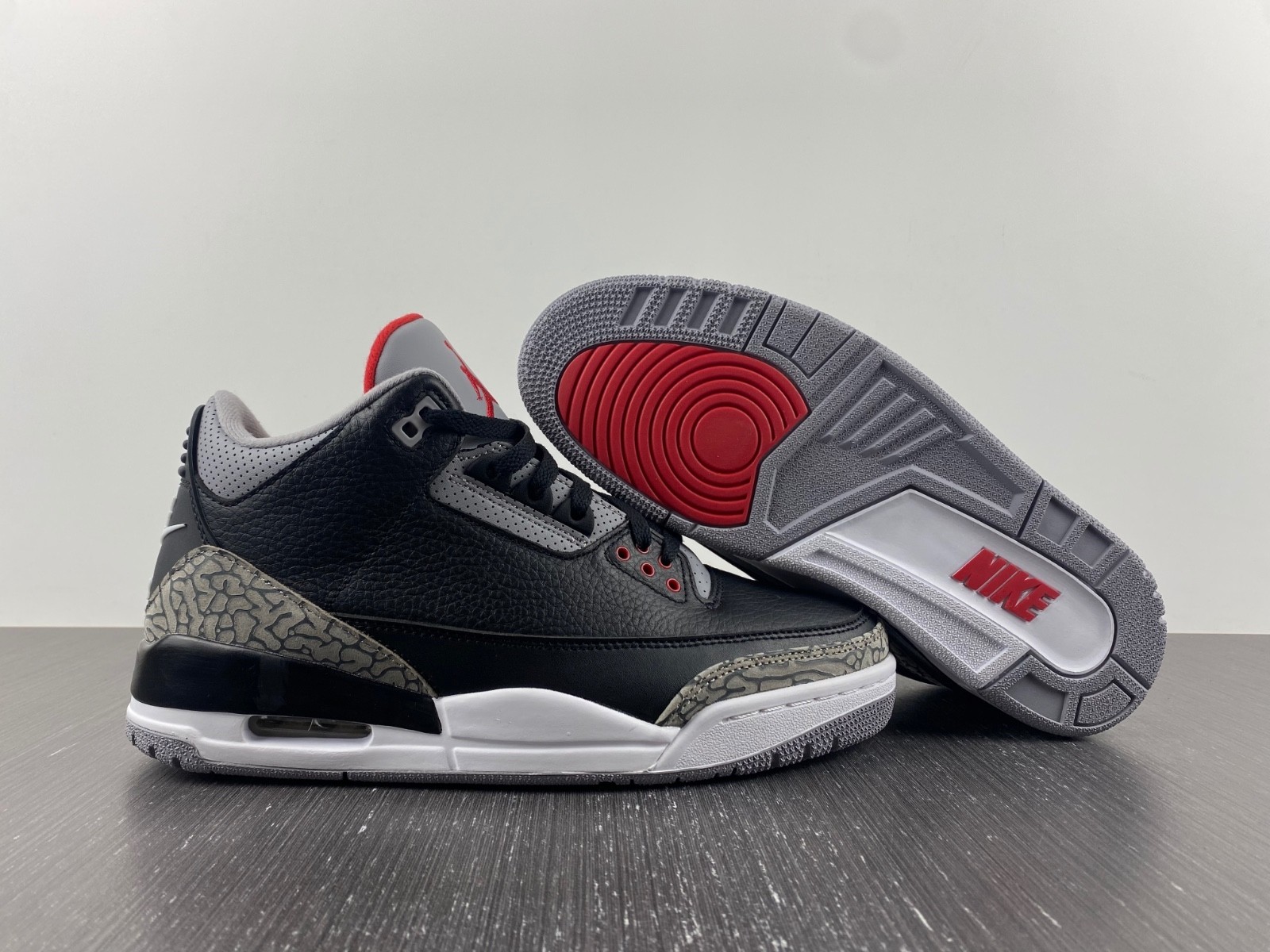 Air Jordan 3 “Black Cement” 854262-001