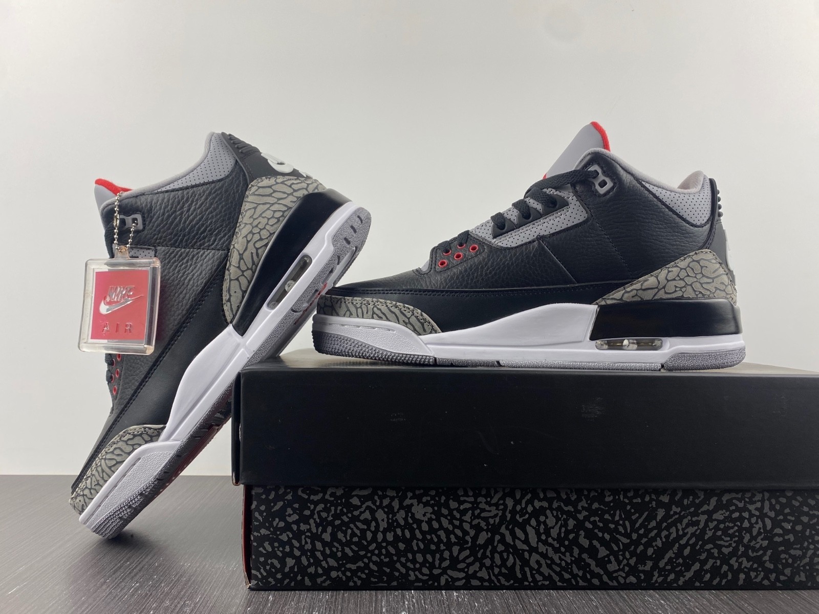 Air Jordan 3 “Black Cement” 854262-001