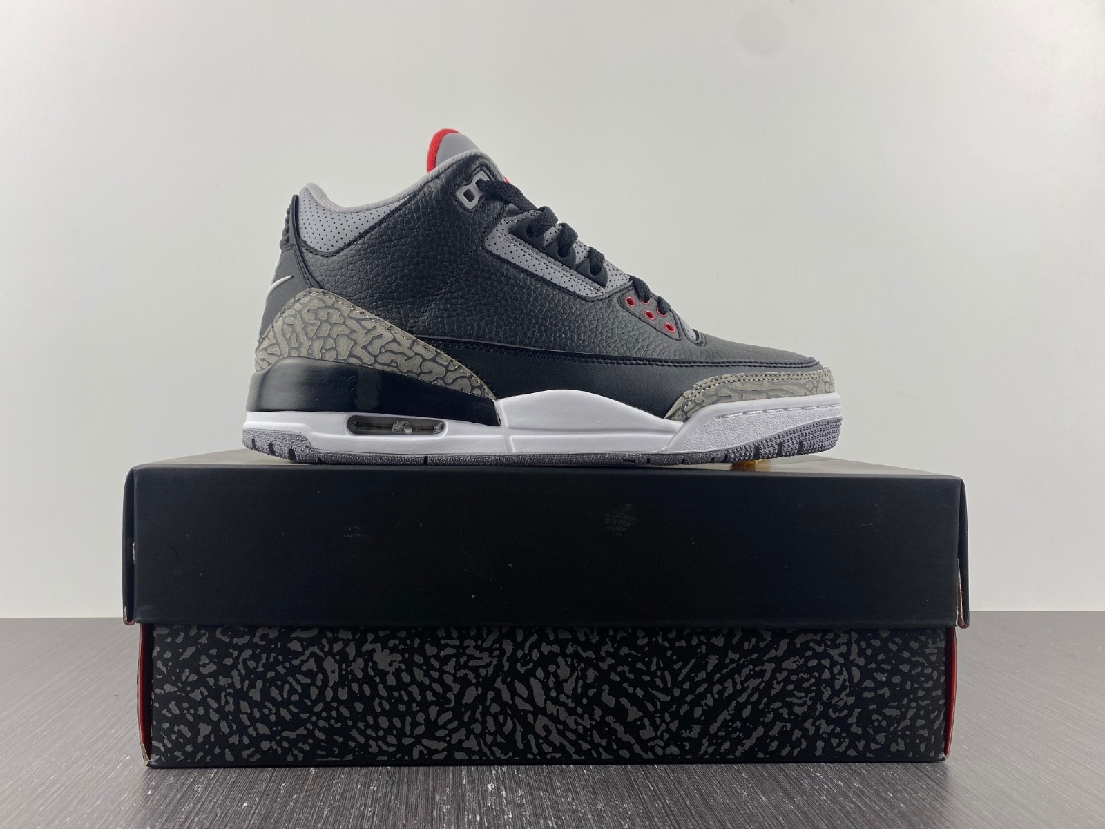 Air Jordan 3 “Black Cement” 854262-001
