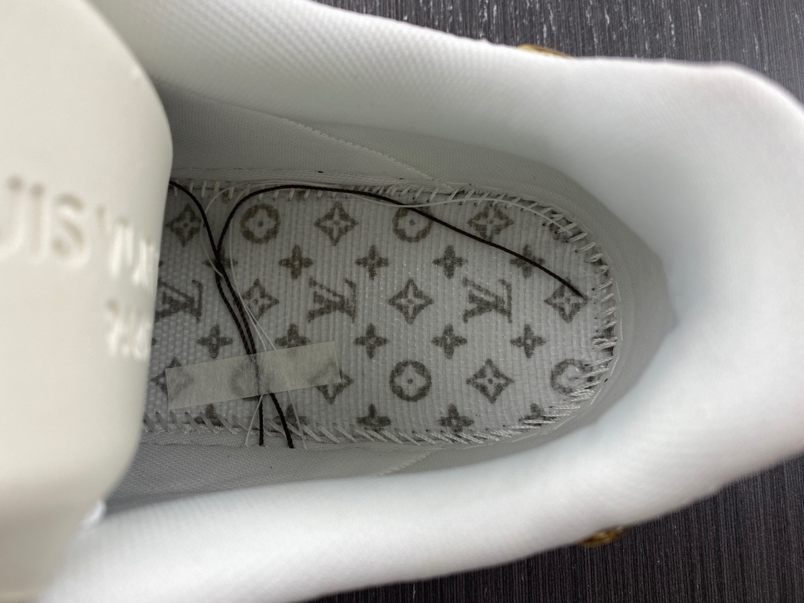 L-V AND NIKE "AIR FORCE 1" BY VIRGIL ABLOH - MET GOLD/MET GOLD - BAROQUE BROWN - BLACK 1A9VGO