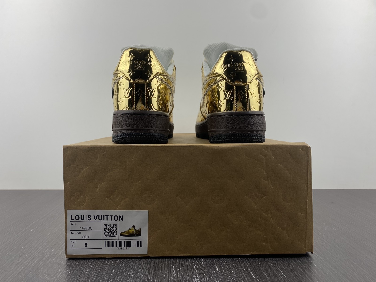 L-V AND NIKE "AIR FORCE 1" BY VIRGIL ABLOH - MET GOLD/MET GOLD - BAROQUE BROWN - BLACK 1A9VGO