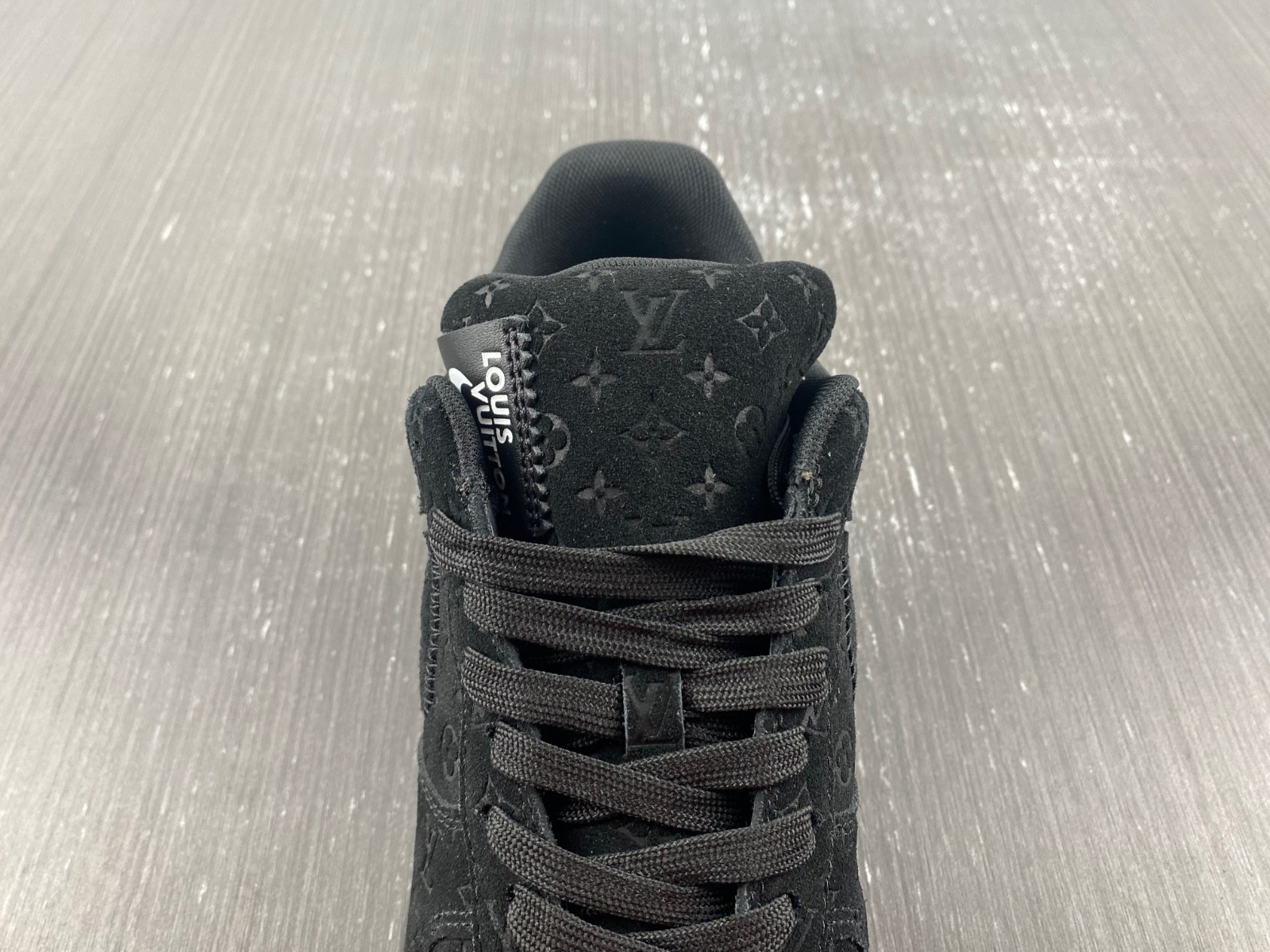 L-V And Nike "Air Force 1" By Virgil Abloh - Black / Black. 1A9VD7