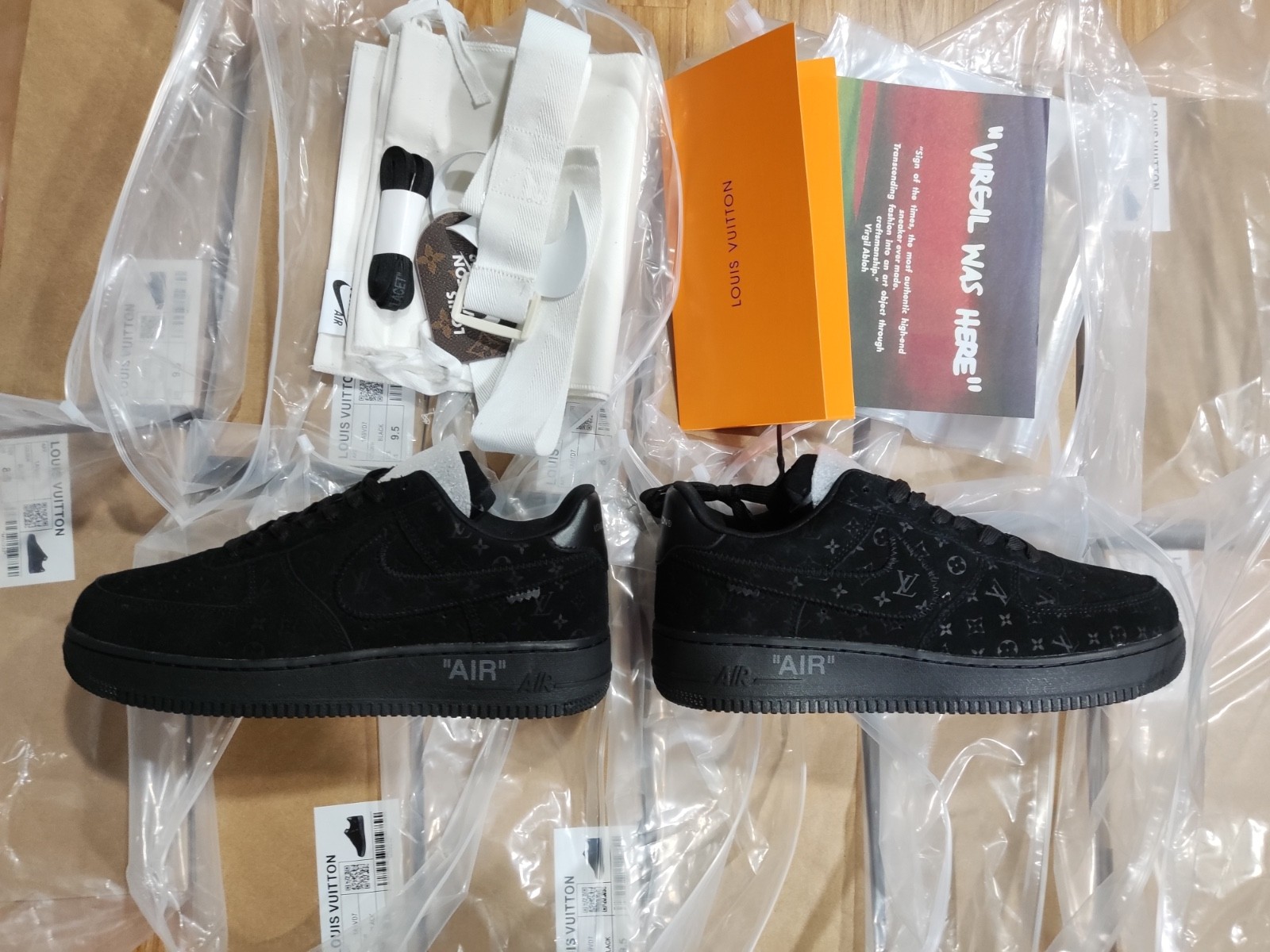 L-V And Nike "Air Force 1" By Virgil Abloh - Black / Black. 1A9VD7