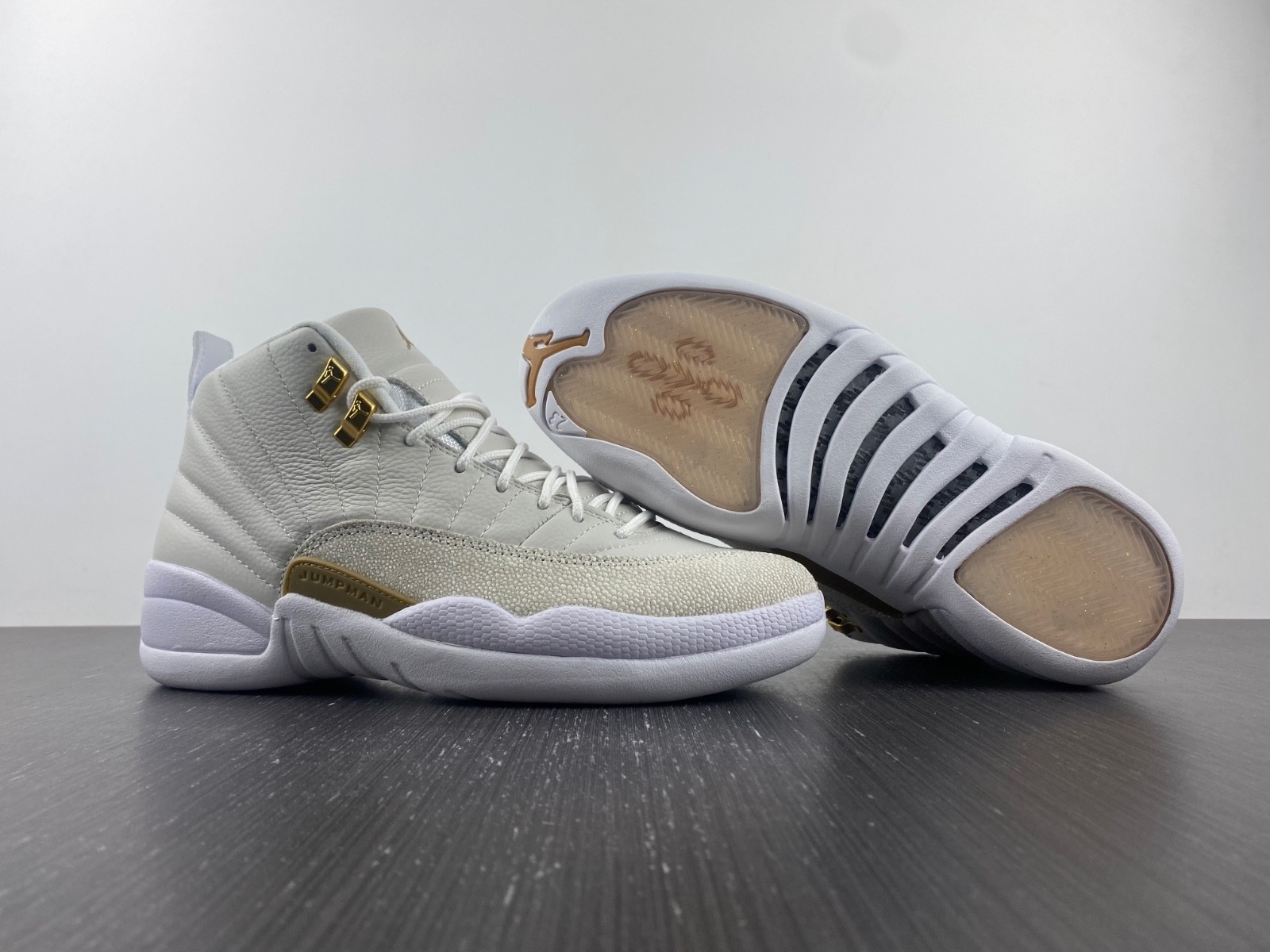 Air Jordan 12 Retro OVO White - 873864-102