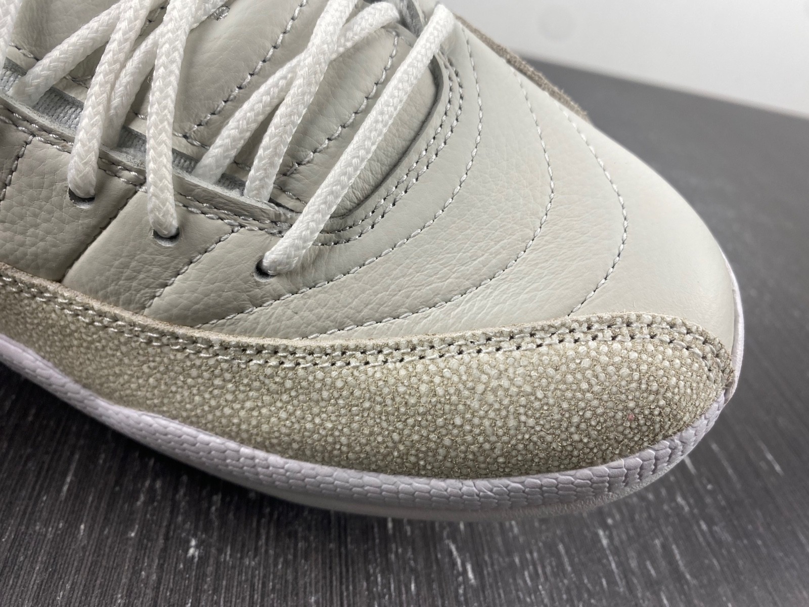 Air Jordan 12 Retro OVO White - 873864-102