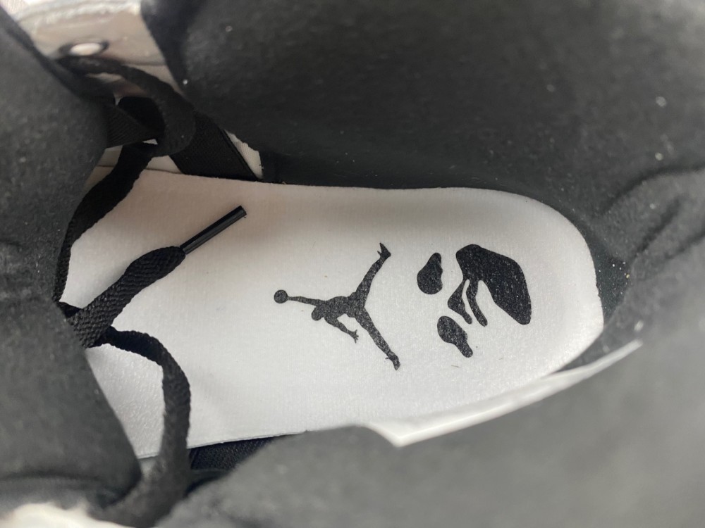 Off-White x Air Jordan 2 Low SP Cream DJ4375-101
