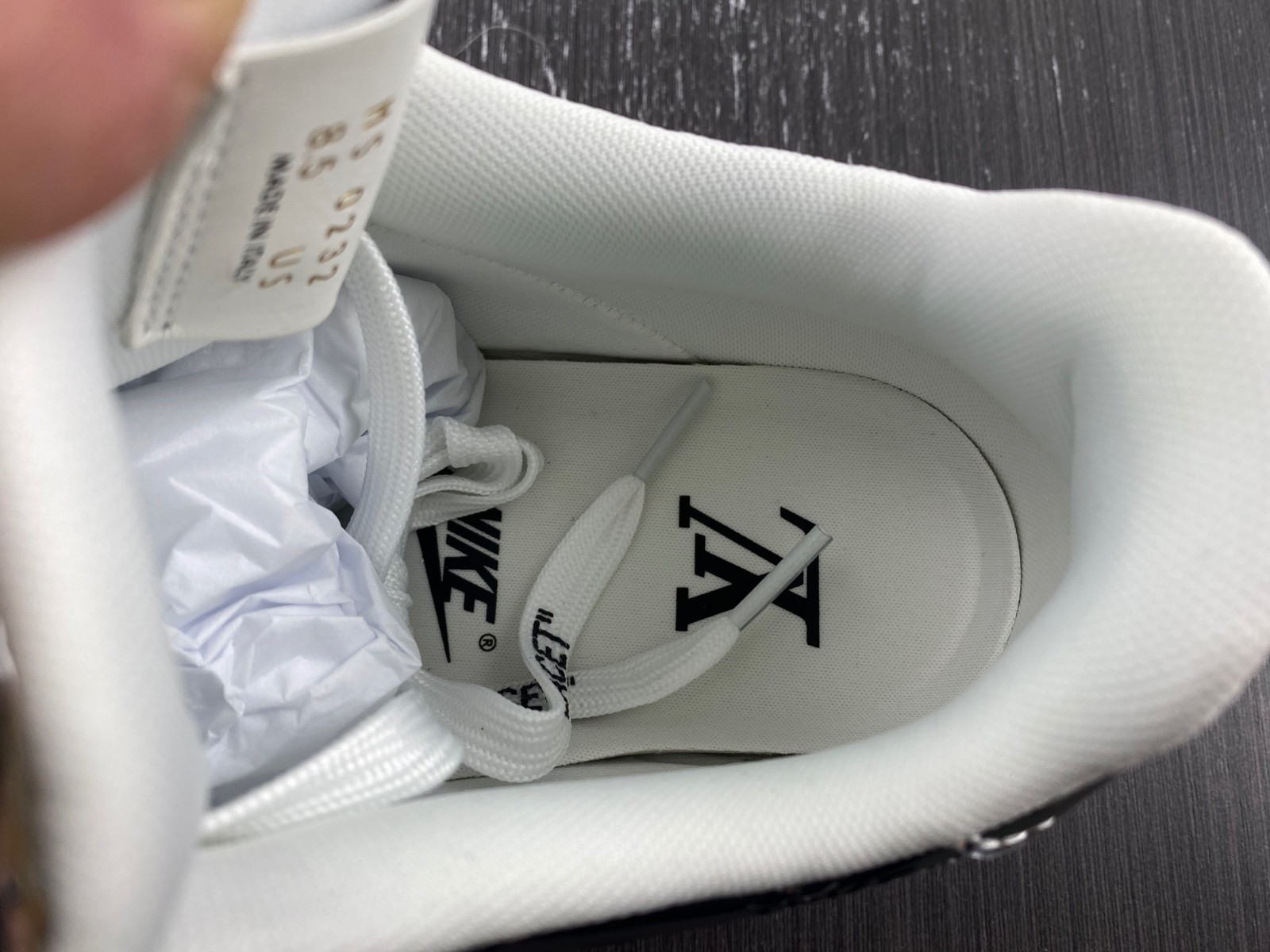 L-V And Nike "Air Force 1" silver 1A9VER