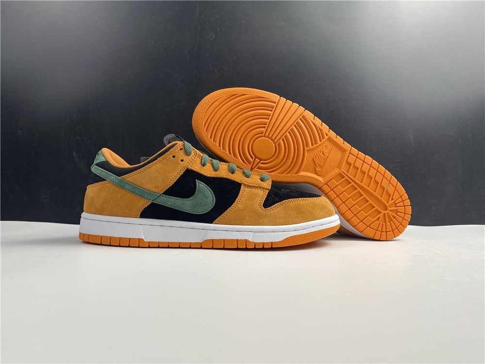 Nike Dunk Low SP “Ceramic” DA1469-001