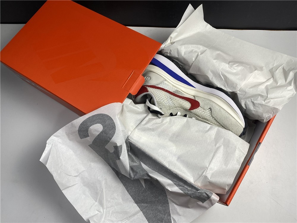 Sacai x Nike VaporWaffle 3.0 CV1363-100