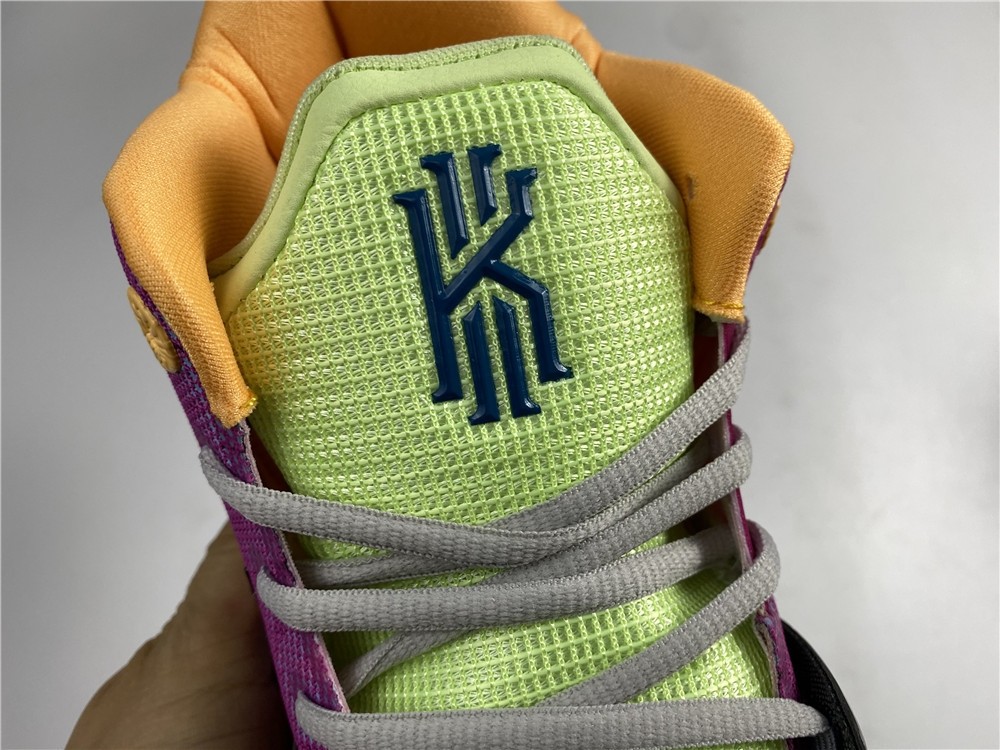 Nike KYPIE 7 EP DC0589-601