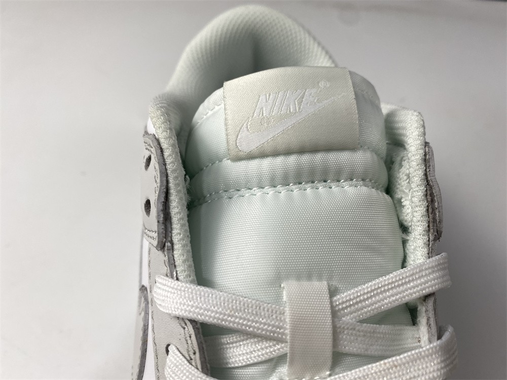 Nike Dunk Low WMNS “Photon Dust” DD1503-103