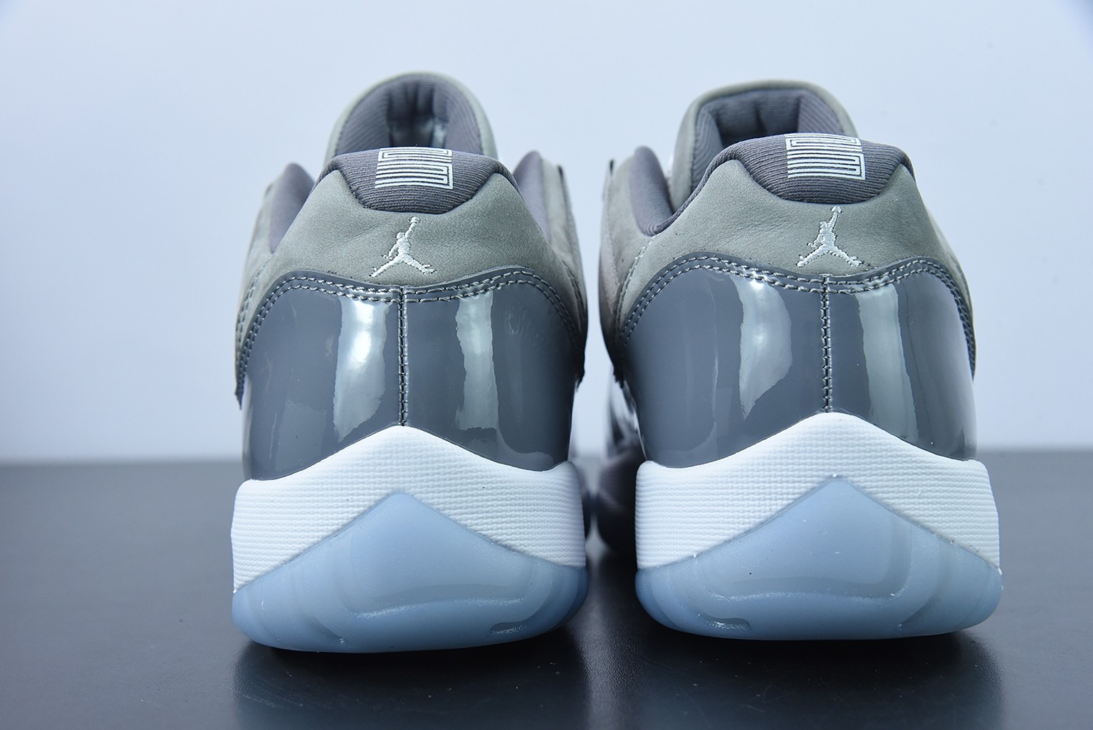 Air Jordan 11 Retro Low Cool Grey - 528895-003