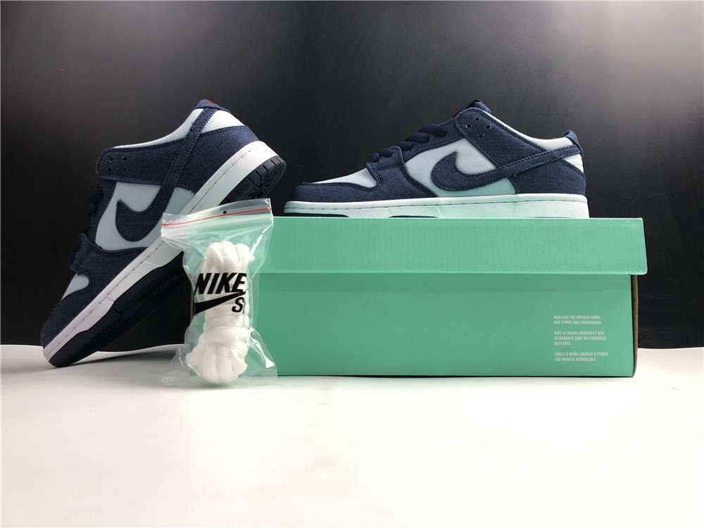 Nike SB ZOOM Dunk Low PRO 854866-444