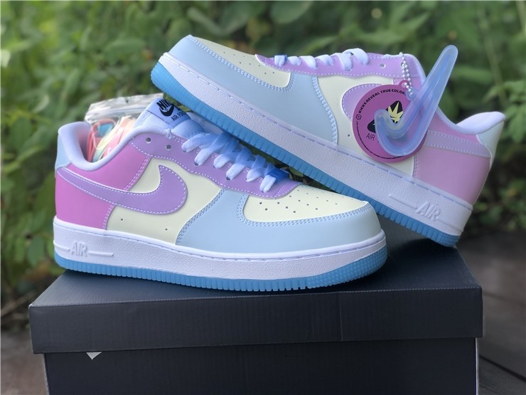 NIKE AIR FORCE 1 LOW LX UV REACTIVE (W) DA8301-100