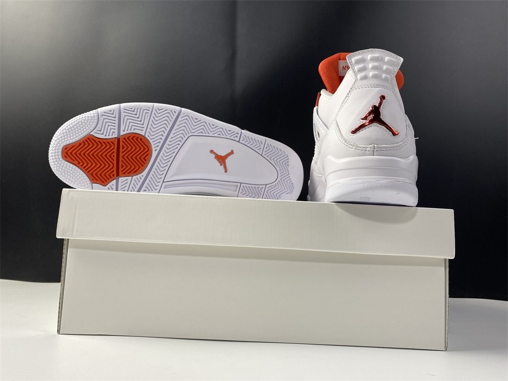 Air Jordan 4 Retro “Pure Money” Orange Metallic CT8527-118