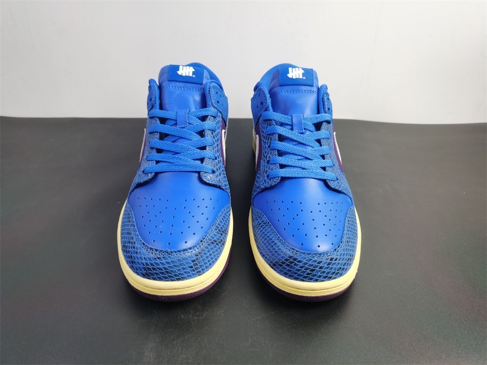 Undefeated Nike Dunk Low Dunk vs AF1 DH6508-400