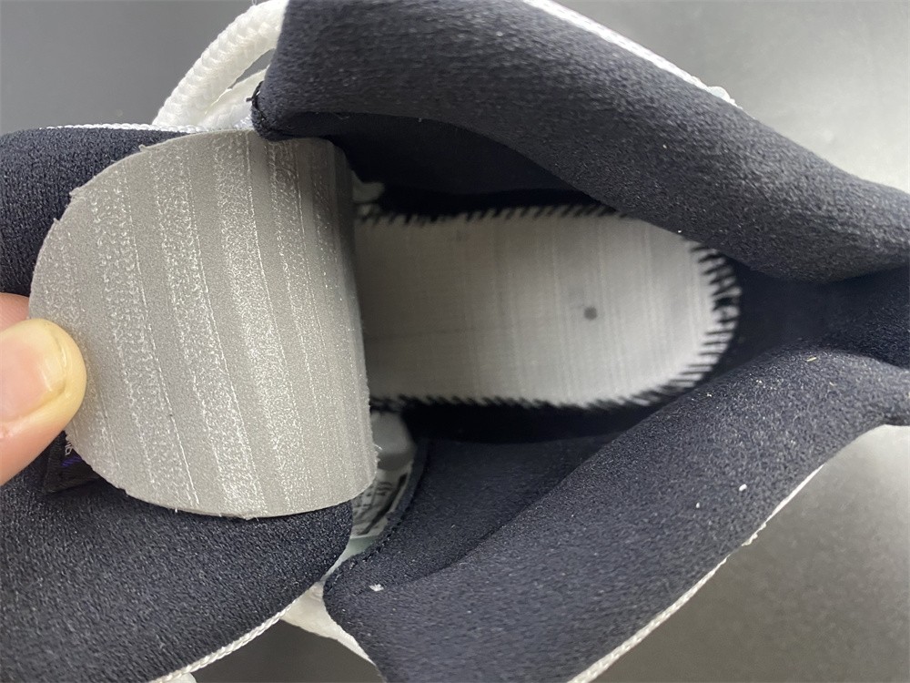Air Jordan 11 Retro Concord 378037-100