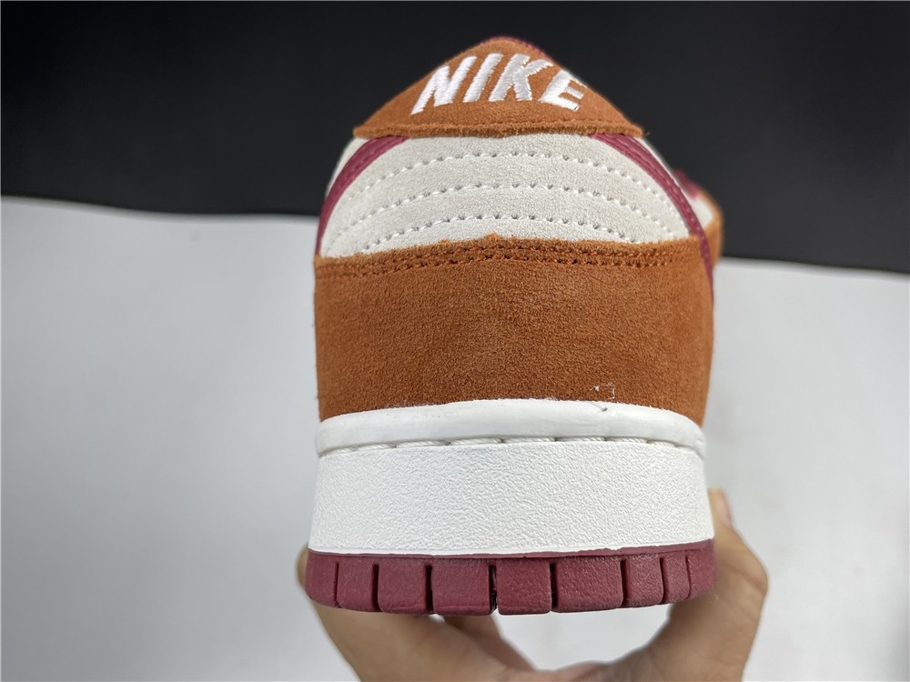 Nike SB Dunk Low Pro BQ6817-202