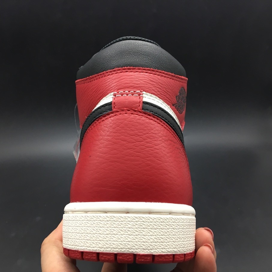 Air Jordan 1 Retro High OG Bred Toe 555088-610