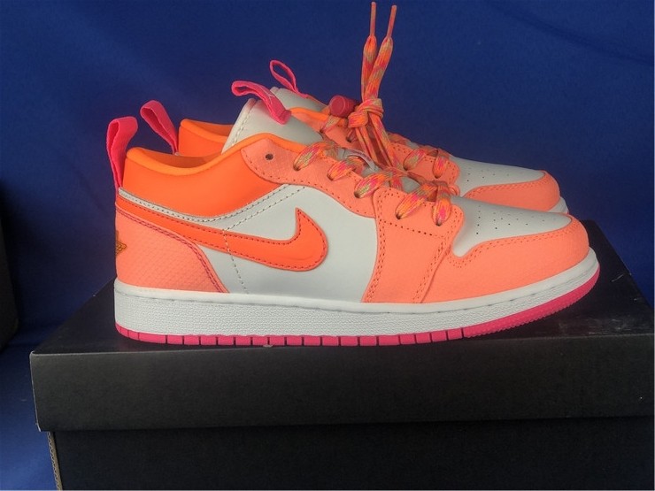 Air Jordan 1 Low Utility GS DJ0530-801