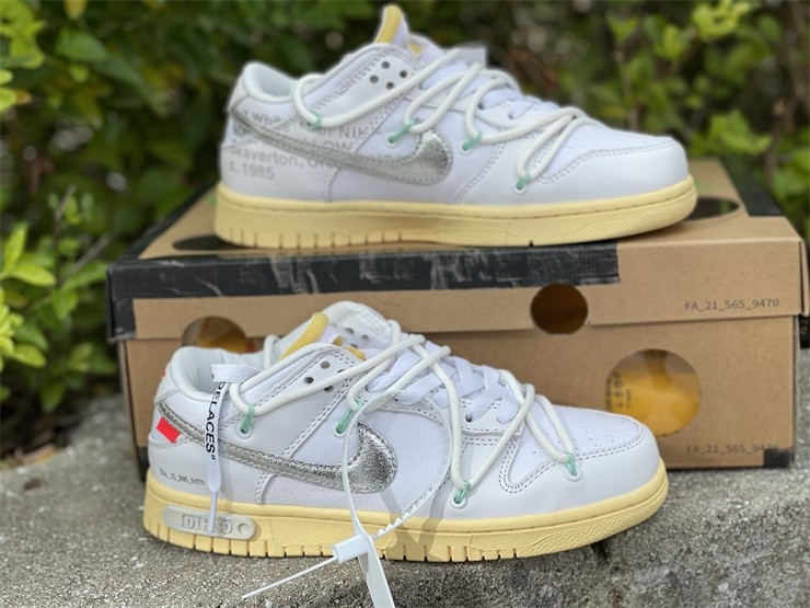 OFF-WHITE x Futura x Nike Dunk Low DM1602-127