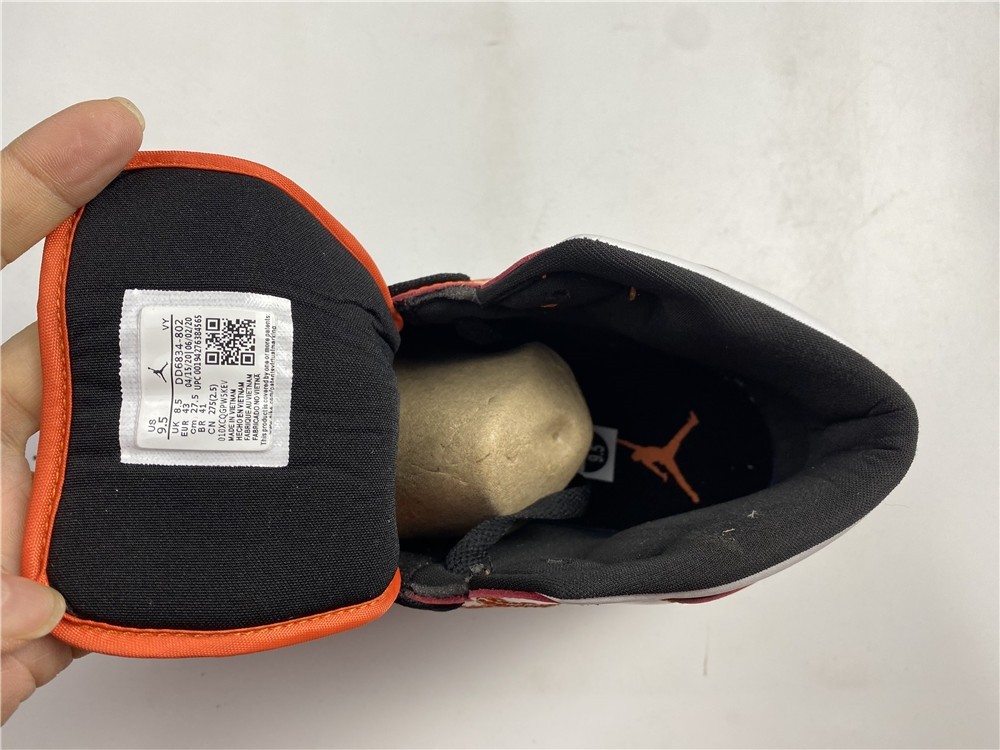 Air Jordan 1 Mid “Turf Orange” DD6834-802