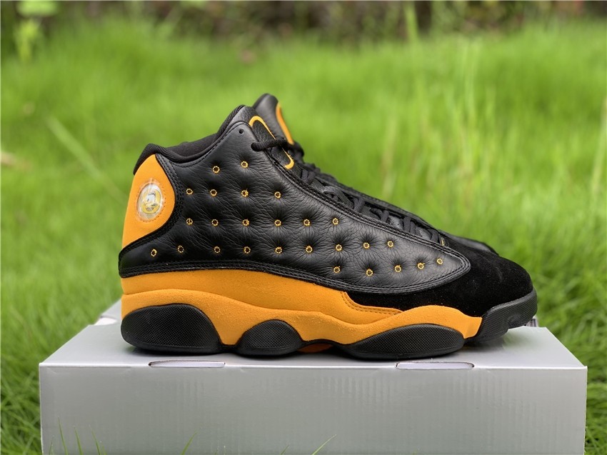 Air Jordan 13 Retro High AR4390-035