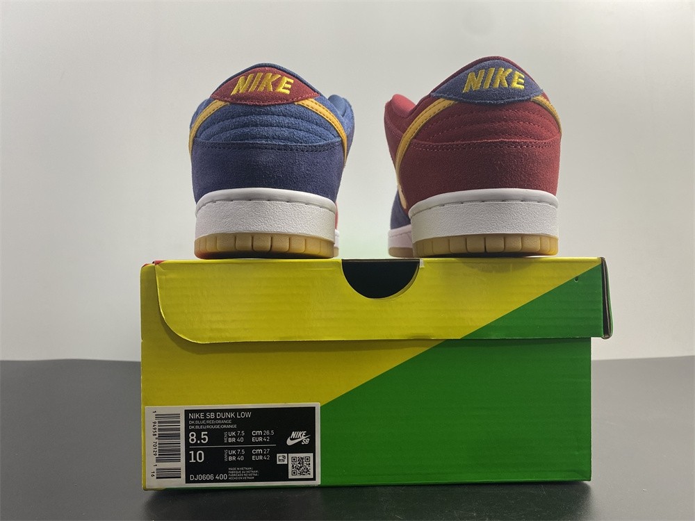 Nike SB Dunk Low “Barcelona” DJ0606-400