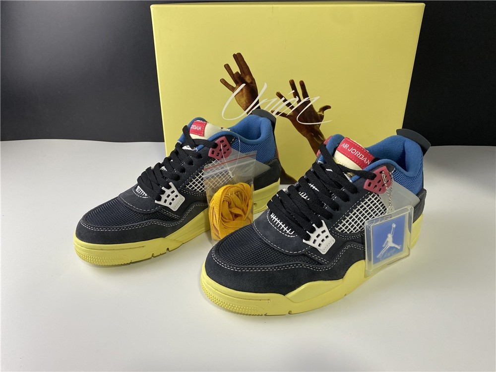 Air Jordan 4 Retro Union Off Noir - DC9533-001