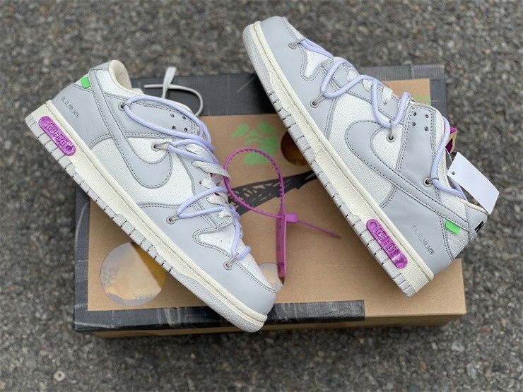 OFF-WHITE x Futura x Nike Dunk Low DM1602-118