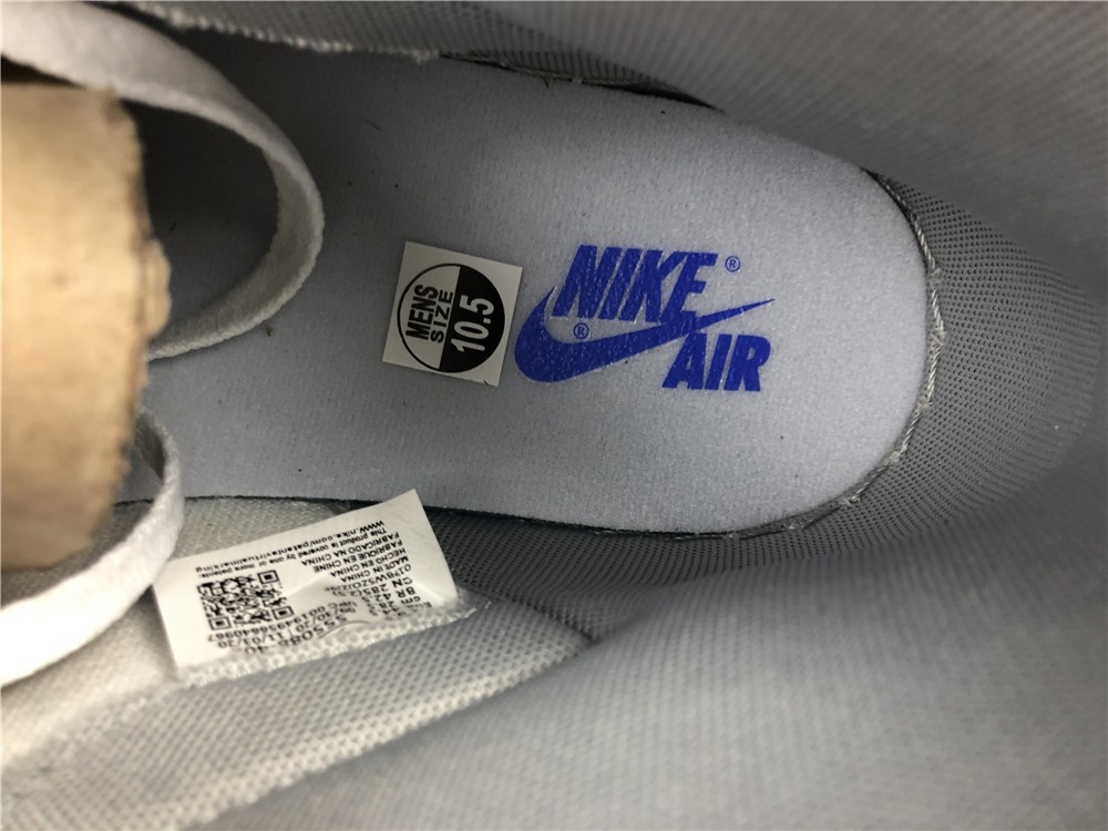 Air Jordan 1 ”Hype Royal“ 555088-402