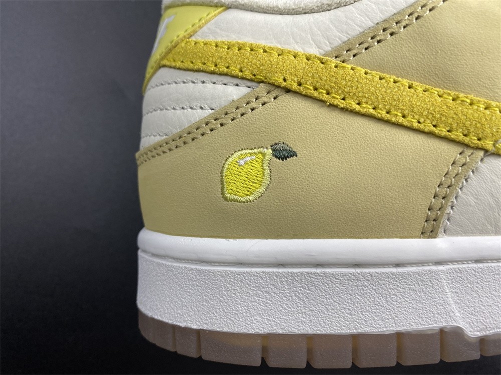 Nike Dunk Low Lemon Drop DJ6902-700