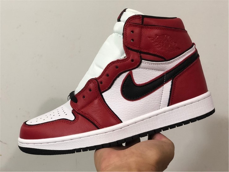 Air Jordan 1 Bloodline 2.0 555088-129