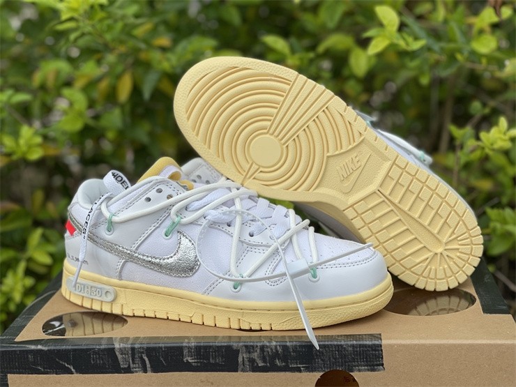 OFF-WHITE x Futura x Nike Dunk Low DM1602-127
