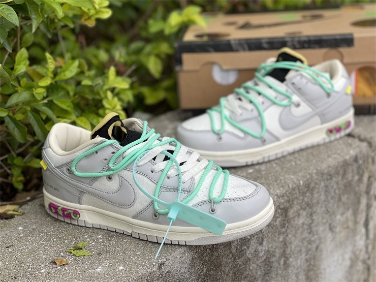 Off-White x Nike Dunk Low DM1602-114