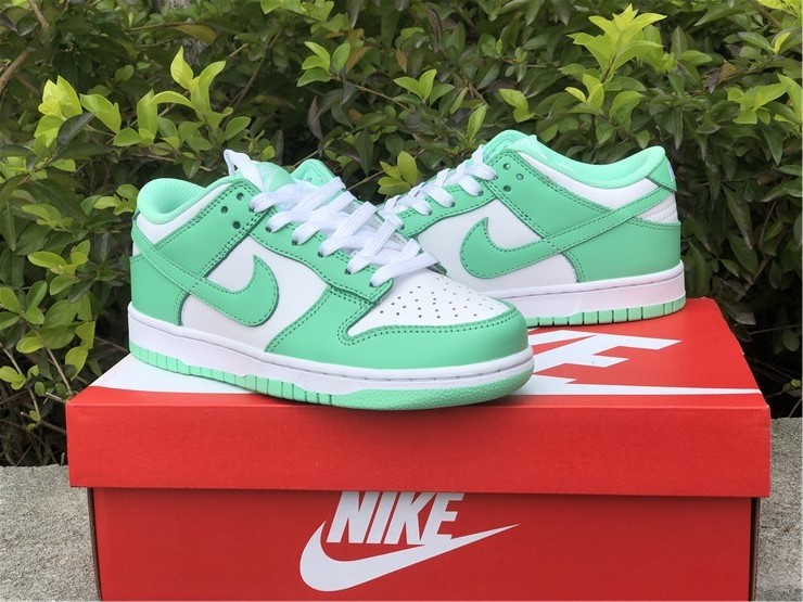 Nike Dunk Low “Green Glow” DD1503-105