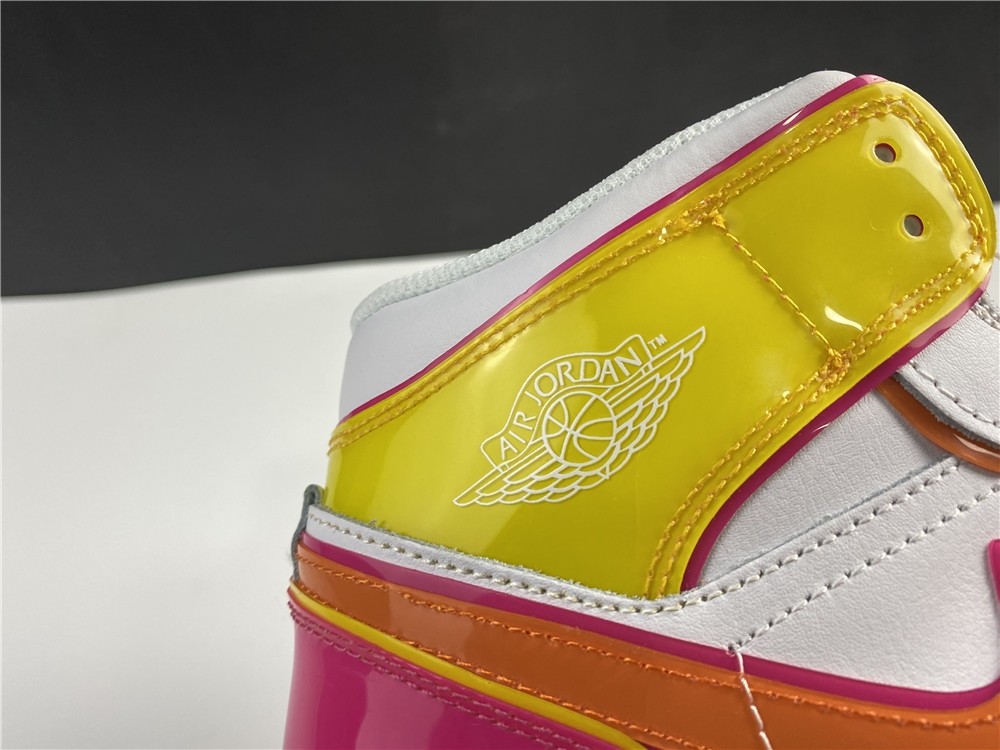 Nike Air Jordan 1 Mid CV4611-100