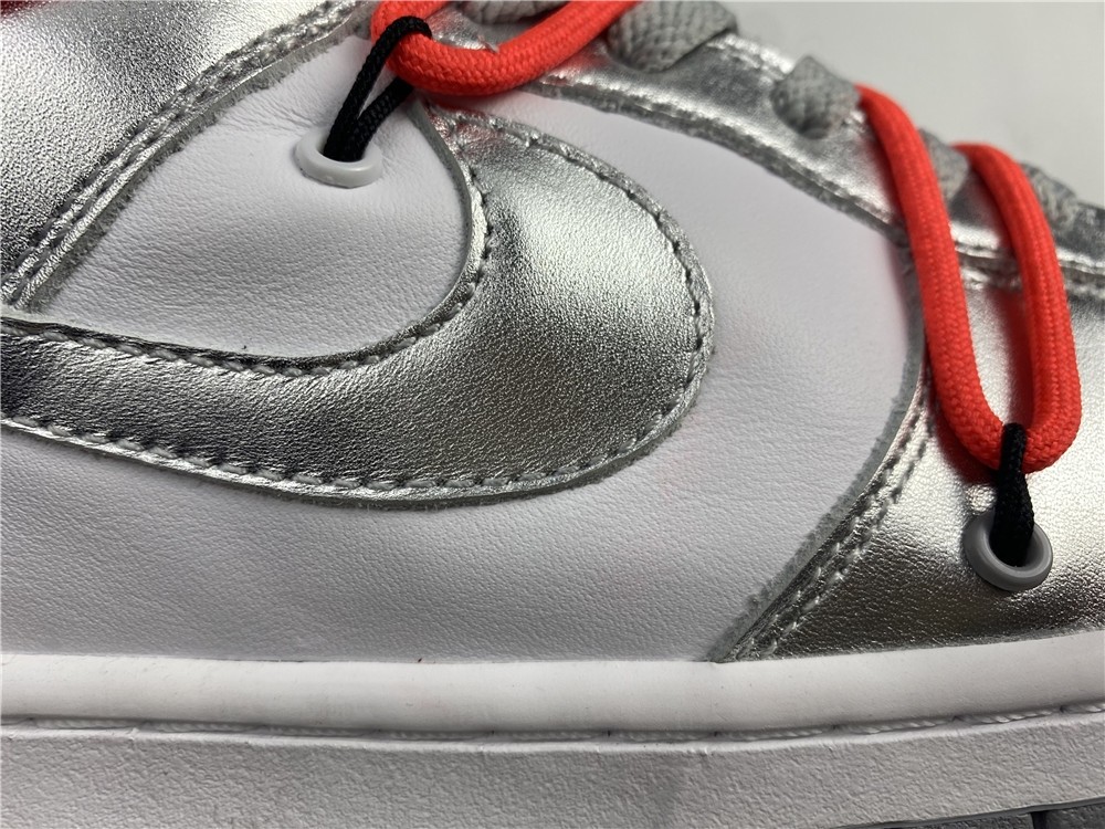 Off-White x Nike Dunk Low CT0856-800
