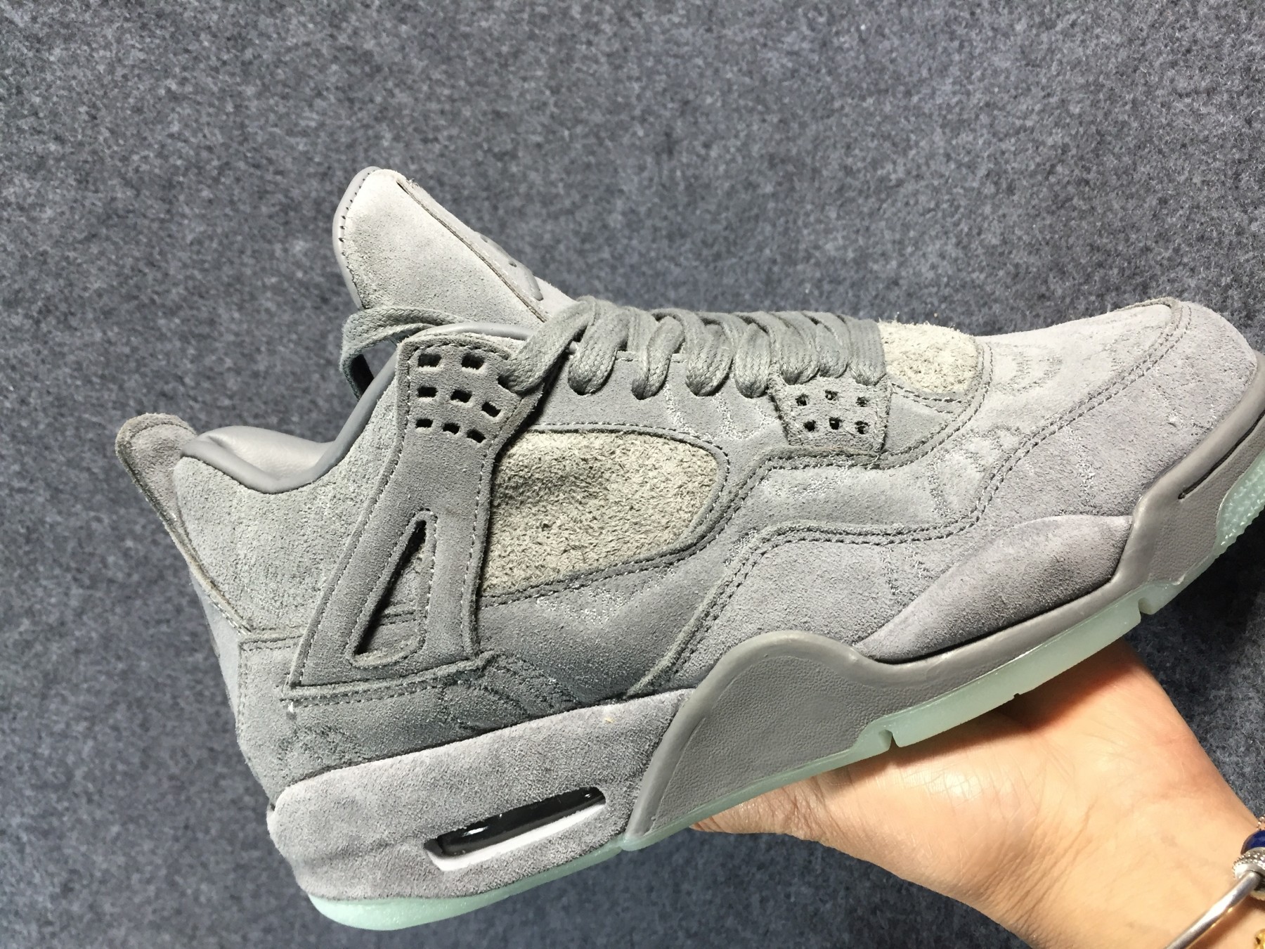 Nike Air Jordan 4 retro kaws cool grey 930155 003