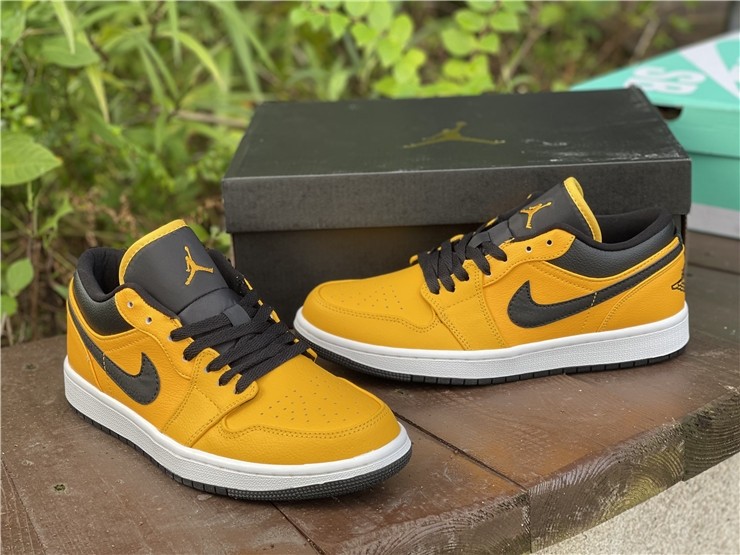 Air Jordan 1 Low
