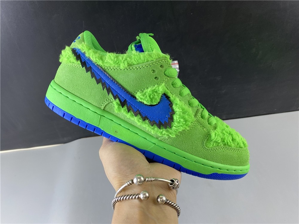 Dead x Nike SB Dunk Low“ Yellow Bear” CJ5378-300