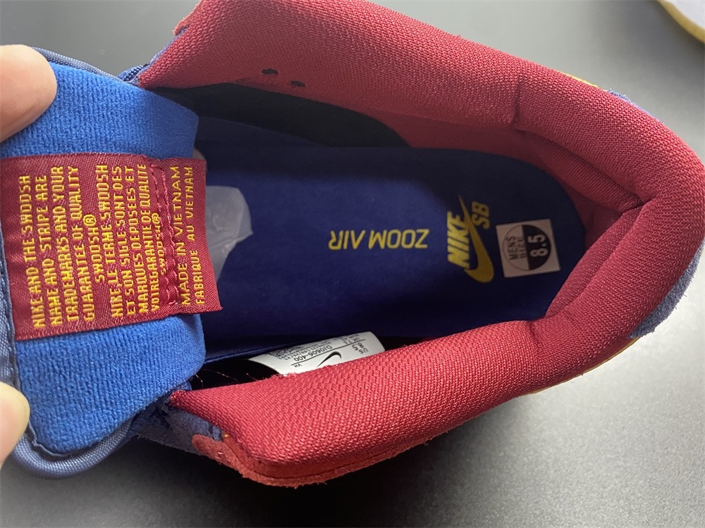 Nike SB Dunk Low “Barcelona” DJ0606-400