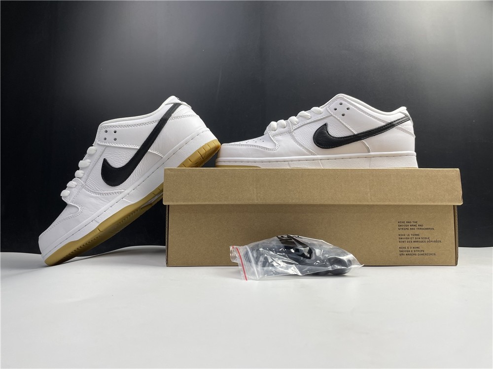Nike SB Dunk Low “Classic Green” CD2563-100