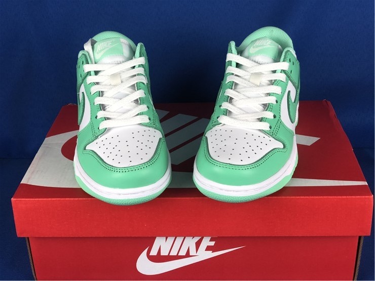 Nike Dunk Low “Green Glow” DD1503-105