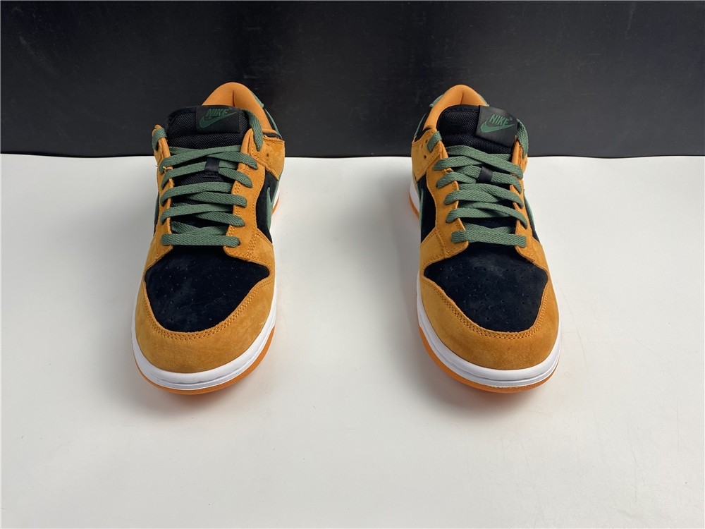 Nike Dunk Low SP “Ceramic” DA1469-001