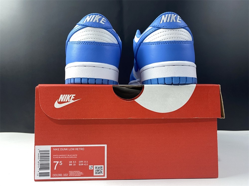 Nike Dunk Low “University Blue”  DD1391-102